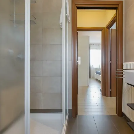 Claudia's House Con Piscina Apartment *