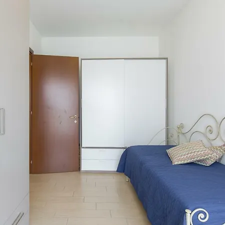 Claudia's House Con Piscina Apartment Peschiera del Garda
